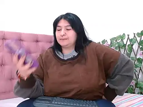  69HONRY online show from 12, 9, 2025