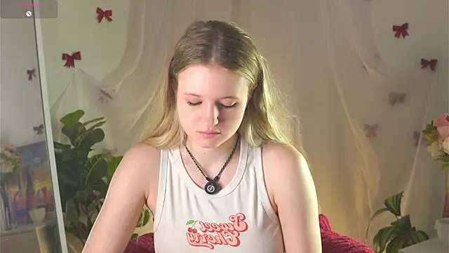 MaydaFoulk online show from 27, 5, 2026