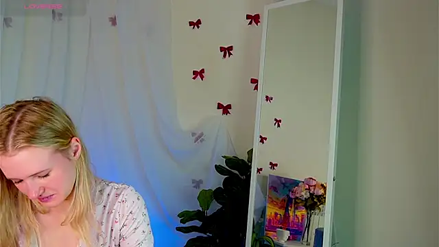 MaydaFoulk online show from 16, 3, 2026