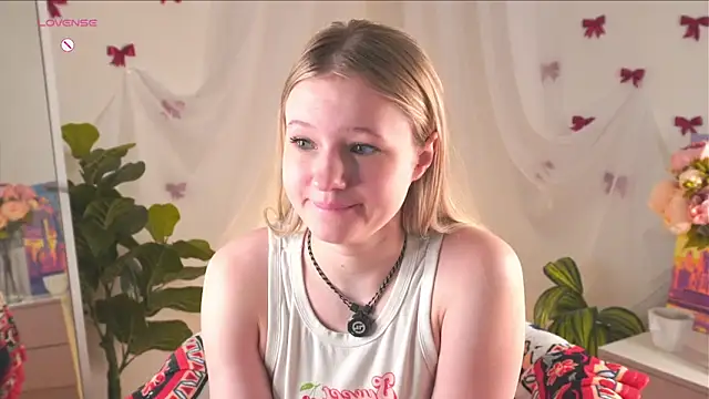 MaydaFoulk online show from 30, 3, 2026