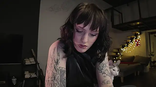 vinylstore online show from 1, 3, 2025