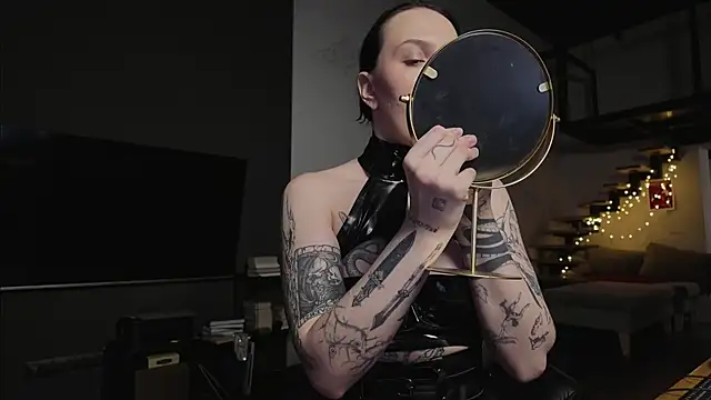 vinylstore online show from 12, 3, 2025