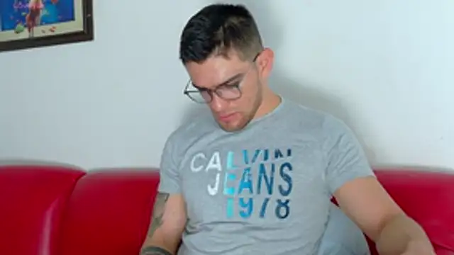 Sexy Alejandro  online show from 27, 5, 2026