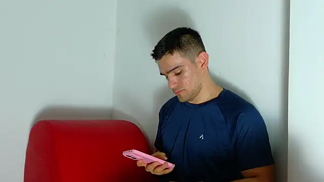 Sexy Alejandro  online show from 14, 5, 2026