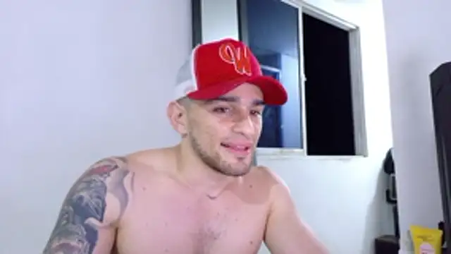 Sexy Alejandro  online show from 28, 11, 2025