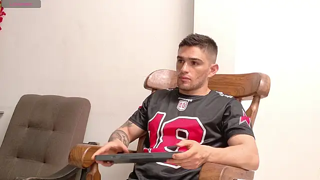 Sexy Alejandro  online show from 11, 2, 2026