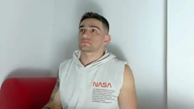 Sexy Alejandro  online show from 22, 5, 2026