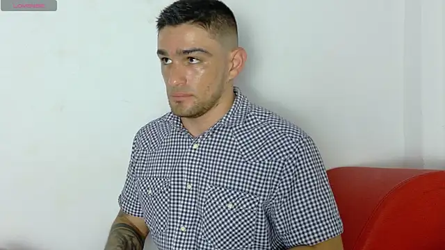 Sexy Alejandro  online show from 9, 1, 2026