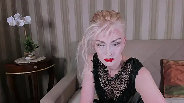 Rita Farel online show from 24, 6, 2026