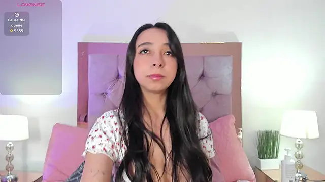 melanie hills online show from 5, 11, 2025