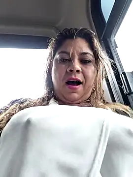 Laura-Hernandez online show from 22, 12, 2025