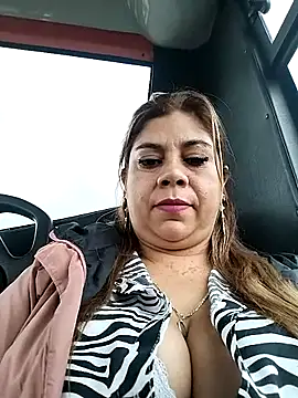 Laura-Hernandez online show from 3, 10, 2025