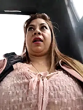 Laura-Hernandez online show from 2, 10, 2025