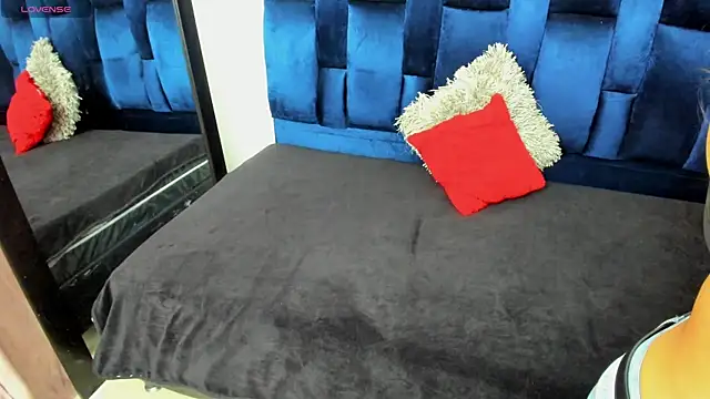 Stefyrossy online show from 14, 4, 2026