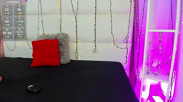 Stefyrossy online show from 5, 3, 2026