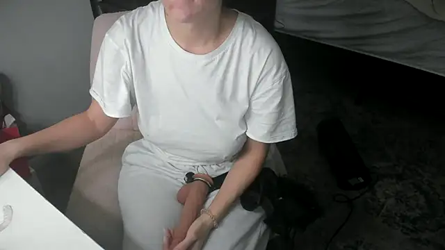 bigb00tyjudyyX online show from 16, 2, 2026