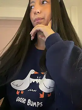 aly golden  online show from 21, 12, 2024