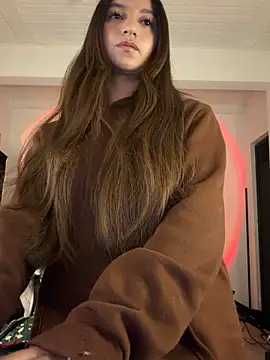 aly golden  online show from 14, 5, 2026
