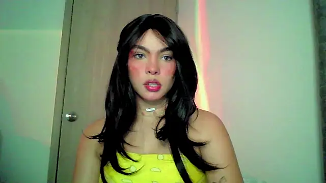 Snapshot of Kiri_Cutee chatting on 12, 9, 2025 Kiri Cutee online show from 12, 9, 2025