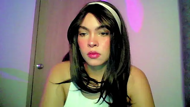 Snapshot of Kiri_Cutee chatting on 23, 9, 2025 Kiri Cutee online show from 23, 9, 2025