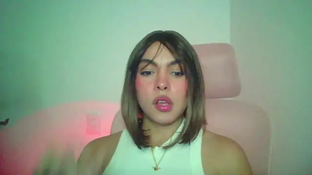 Snapshot of Kiri_Cutee chatting on 2, 2, 2026 Kiri Cutee online show from 2, 2, 2026