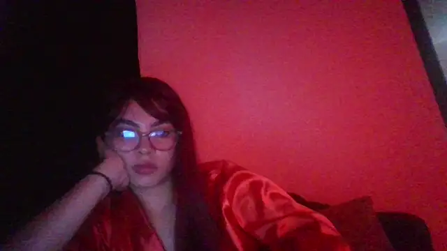 Snapshot of Kiri_Cutee chatting on 10, 2, 2025 Kiri Cutee online show from 10, 2, 2025