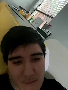 Yann 18 online show from 14, 10, 2025