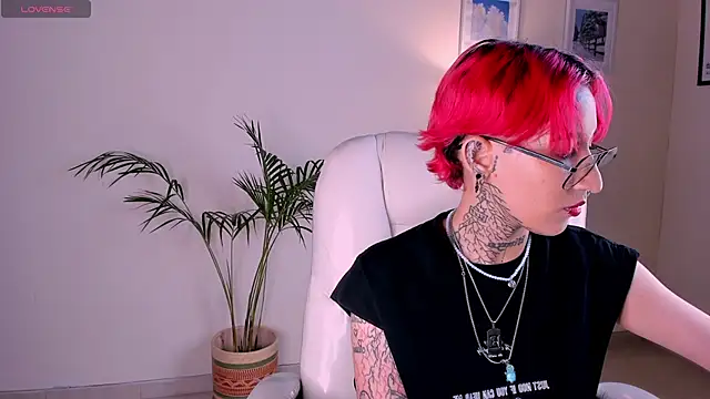 ravengreen  online show from 6, 2, 2025