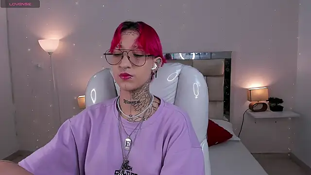 ravengreen  online show from 4, 2, 2025