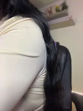 Valentina cartier online show from 23, 4, 2026