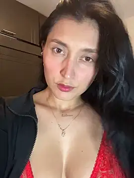 Valentina cartier online show from 16, 9, 2025