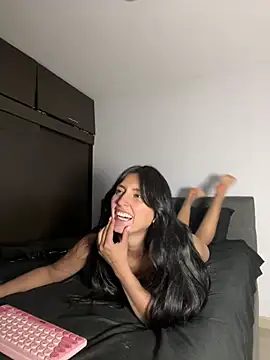 Valentina cartier online show from 13, 3, 2025