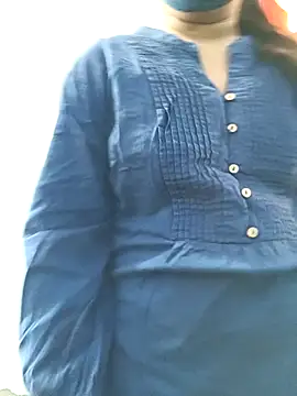 Snapshot of Ananya_34 chatting on 17, 10, 2025 Ananya 34 online show from 17, 10, 2025