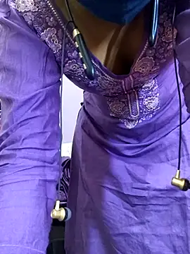 Snapshot of Ananya_34 chatting on 18, 10, 2025 Ananya 34 online show from 18, 10, 2025