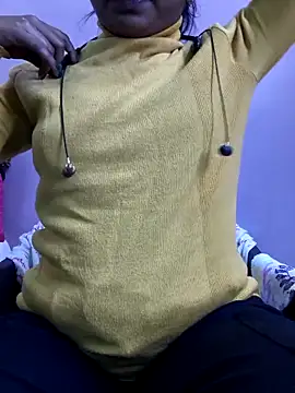 Snapshot of Ananya_34 chatting on 27, 11, 2025 Ananya 34 online show from 27, 11, 2025