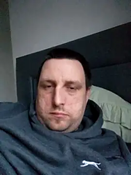 Snapshot of HE-M123 chatting on 24, 3, 2026 HE-M123 online show from 24, 3, 2026