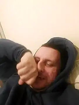 Snapshot of HE-M123 chatting on 14, 12, 2024 HE-M123 online show from 14, 12, 2024