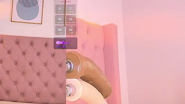 Luna monroe  online show from 12, 3, 2026