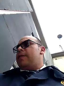 Camilo-31RI online show from 5, 4, 2026