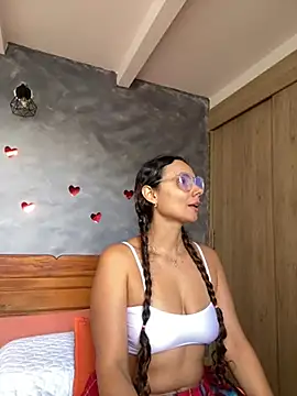 MafeeRoss online show from 26, 2, 2026