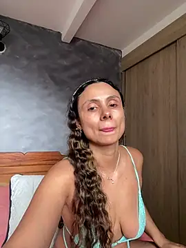 Snapshot of MafeeRoss chatting on 31, 5, 2026 MafeeRoss online show from 31, 5, 2026