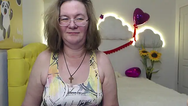 Snapshot of HolyMilfa chatting on 22, 2, 2025 HolyMilfa online show from 22, 2, 2025