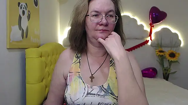 Snapshot of HolyMilfa chatting on 22, 2, 2025 HolyMilfa online show from 22, 2, 2025