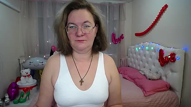 Snapshot of HolyMilfa chatting on 16, 2, 2025 HolyMilfa online show from 16, 2, 2025