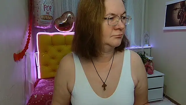 Snapshot of HolyMilfa chatting on 23, 2, 2025 HolyMilfa online show from 23, 2, 2025