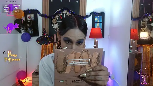 Snapshot of shantal_ray4 chatting on 31, 10, 2025 shantal ray4 online show from 31, 10, 2025