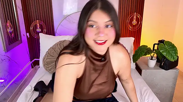 pamelajons  online show from 11, 5, 2026