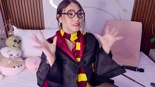 pamelajons  online show from 24, 10, 2025