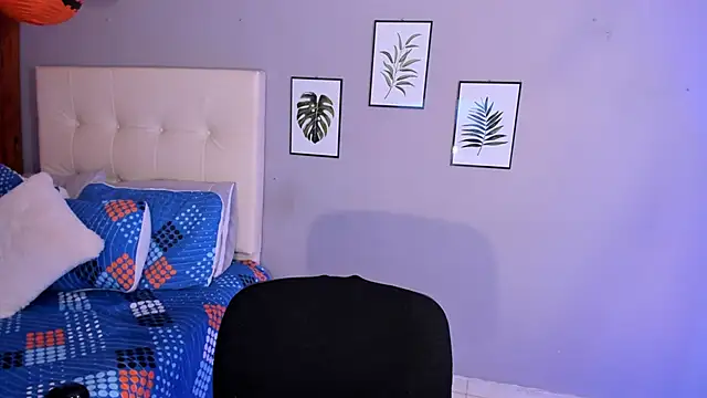 Maia W10 online show from 5, 11, 2025