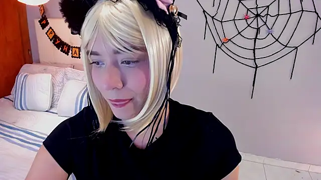 Maia W10 online show from 27, 10, 2025